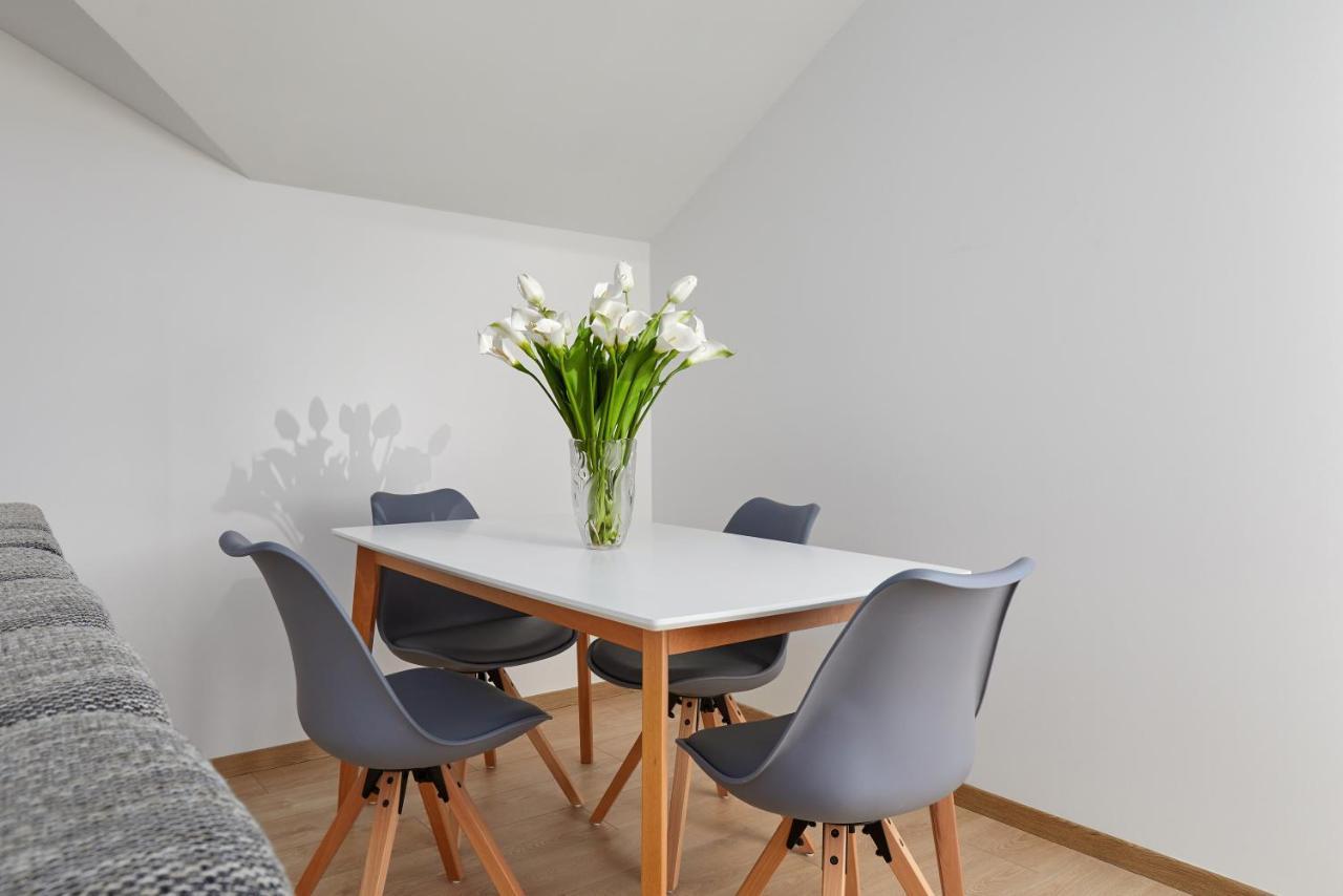 Peaceful Sunhill Apartments Котор Екстериор снимка