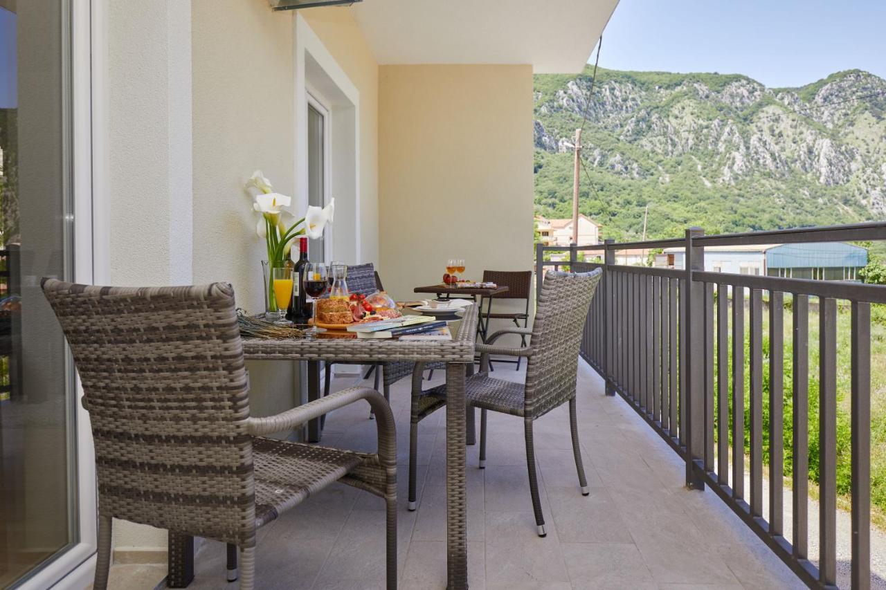 Peaceful Sunhill Apartments Котор Екстериор снимка