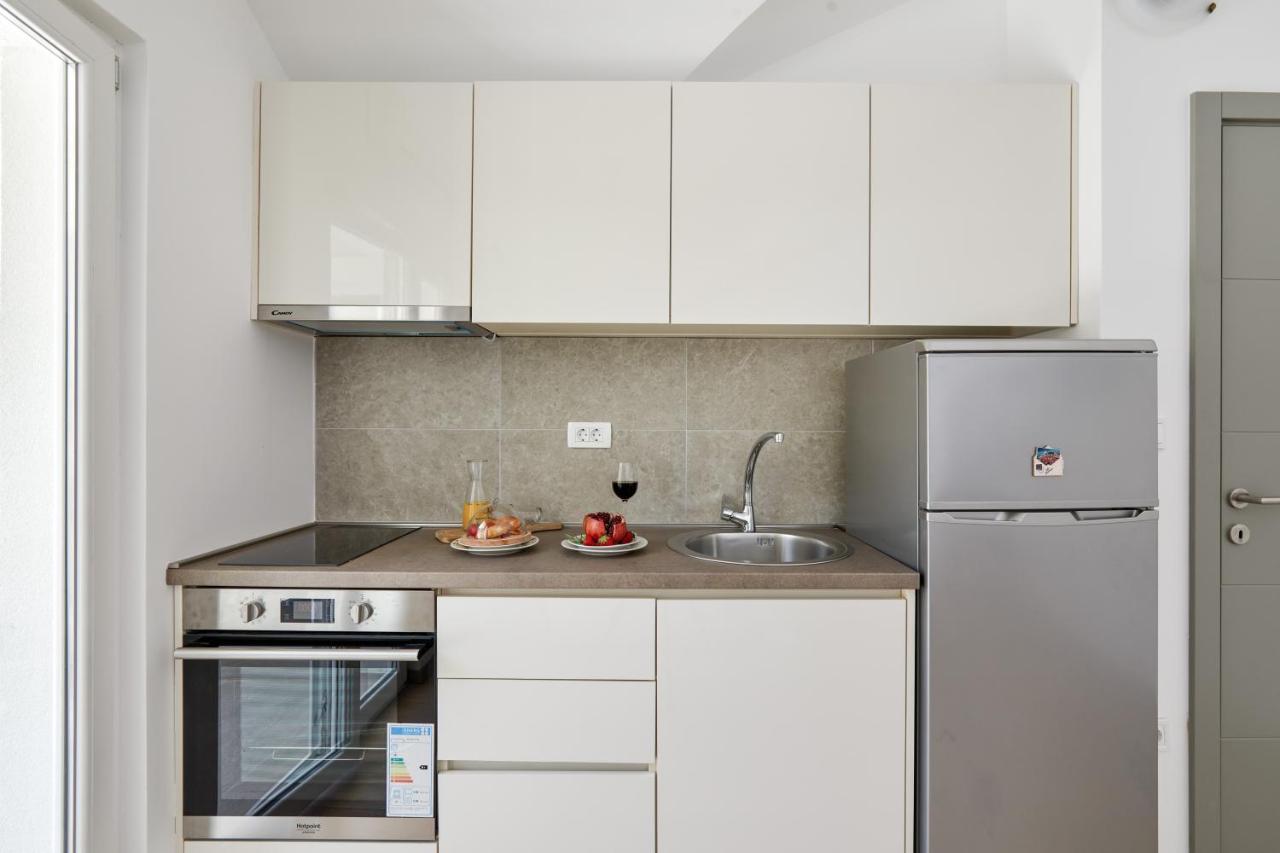 Peaceful Sunhill Apartments Котор Екстериор снимка
