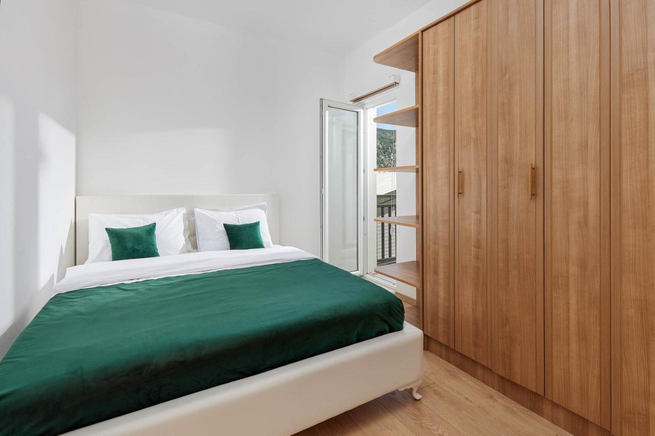 Peaceful Sunhill Apartments Котор Екстериор снимка